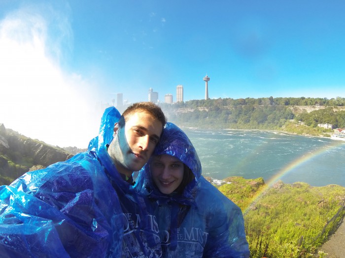 Niagara_falls_adventure
