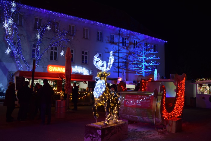 Advent in the Klovićevi Dvori decoration